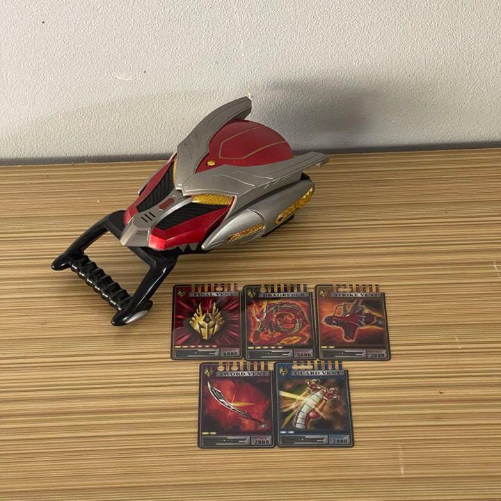 Kamen rider Dragon Knight  | Dragon Knight | Dragvisor |  V Buckle  | Dragvisorzwei |  Kamen rider