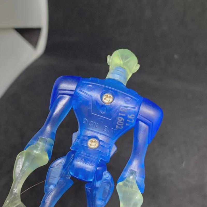 Action Figure | Rook special color | Ben 10 Omniverse