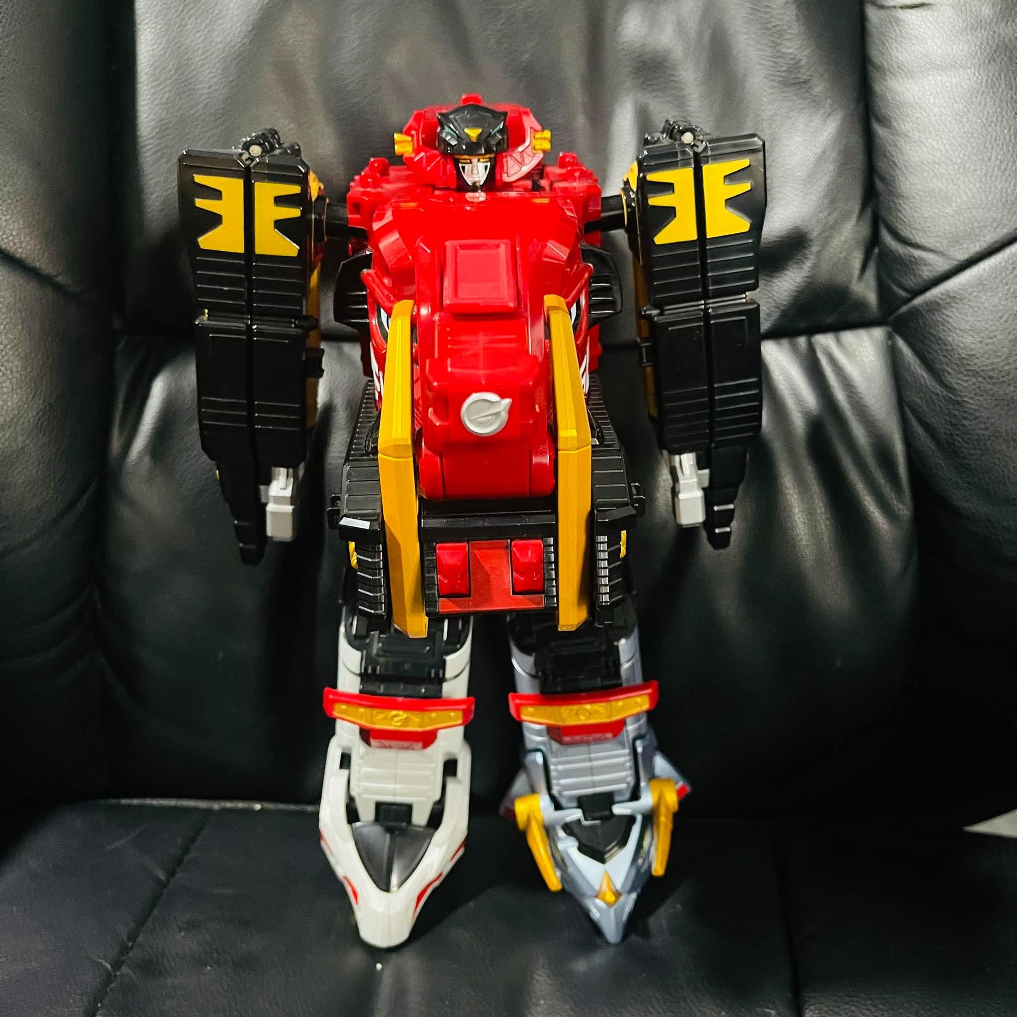 PaleoMax Megazord from Power Rangers RPM DX toy collectible, inspired by Engine Sentai Go-onger, Megazord action figure for fans and collectors